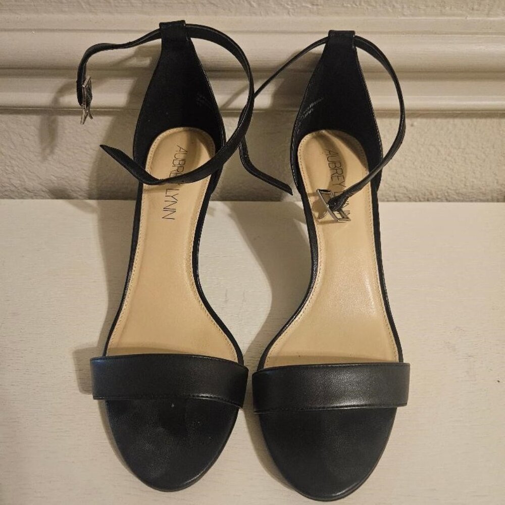 Women's Aubrey Lynn Peep Toe Ankle Straps Sandal Heels Black Size 9.5M